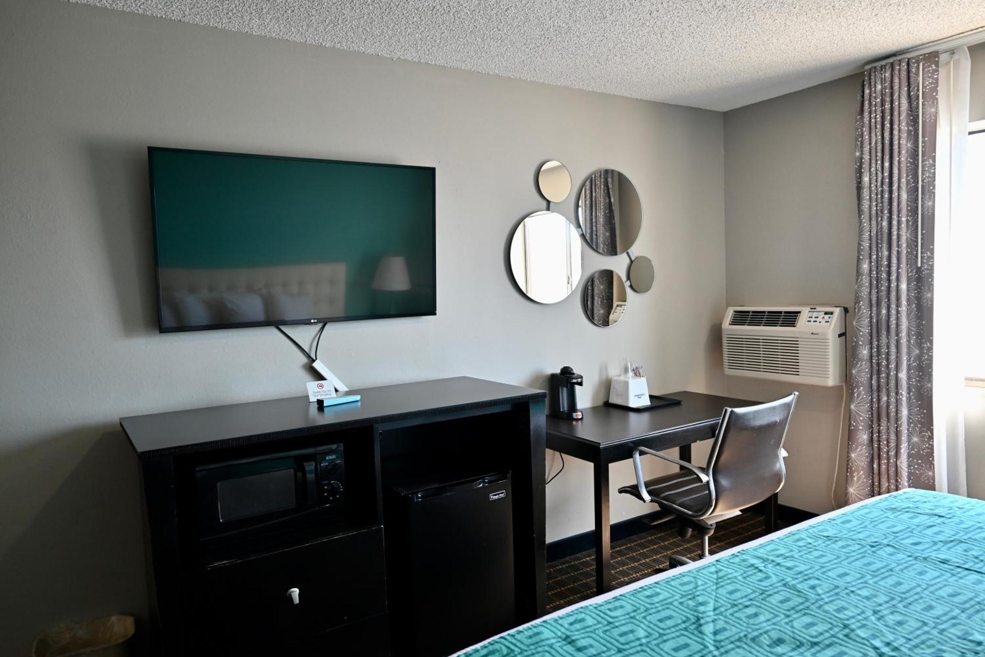 Howard Johnson By Wyndham Near Schlitterbahn Нью Браунфелс Экстерьер фото